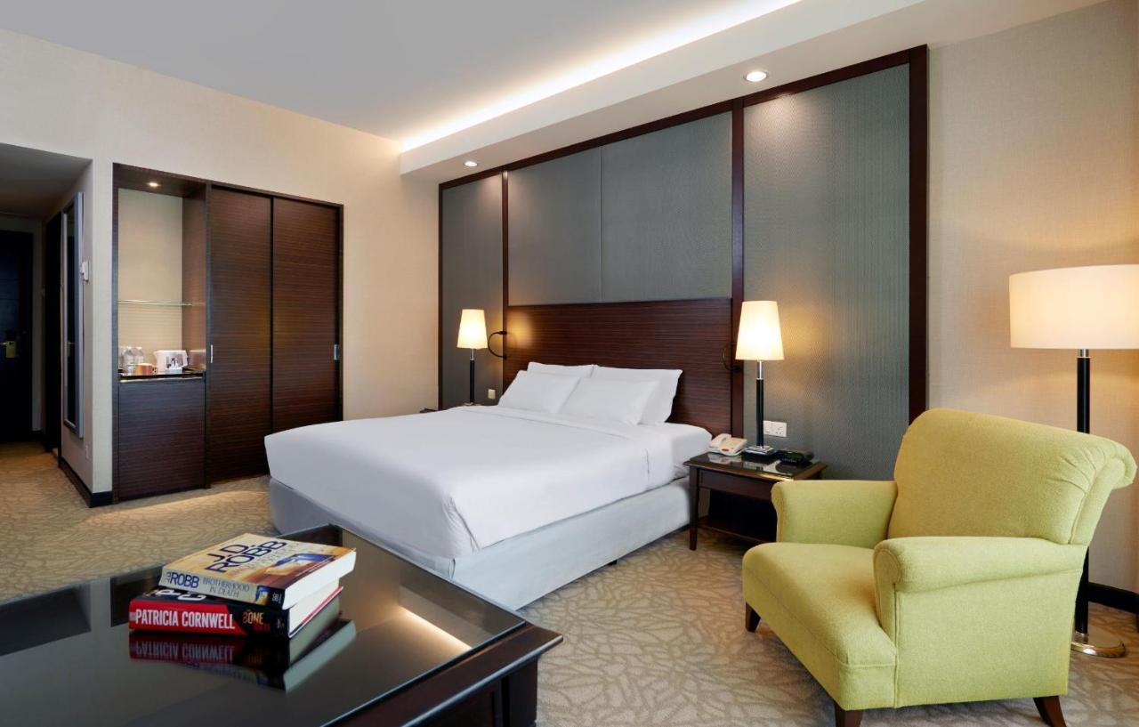 Eastin Hotel Kuala Lumpur Petaling Jaya Dış mekan fotoğraf Deluxe Room