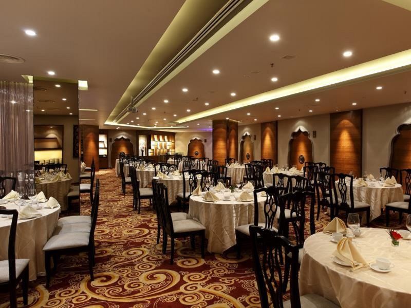 Eastin Hotel Kuala Lumpur Petaling Jaya Dış mekan fotoğraf Interior of the restaurant