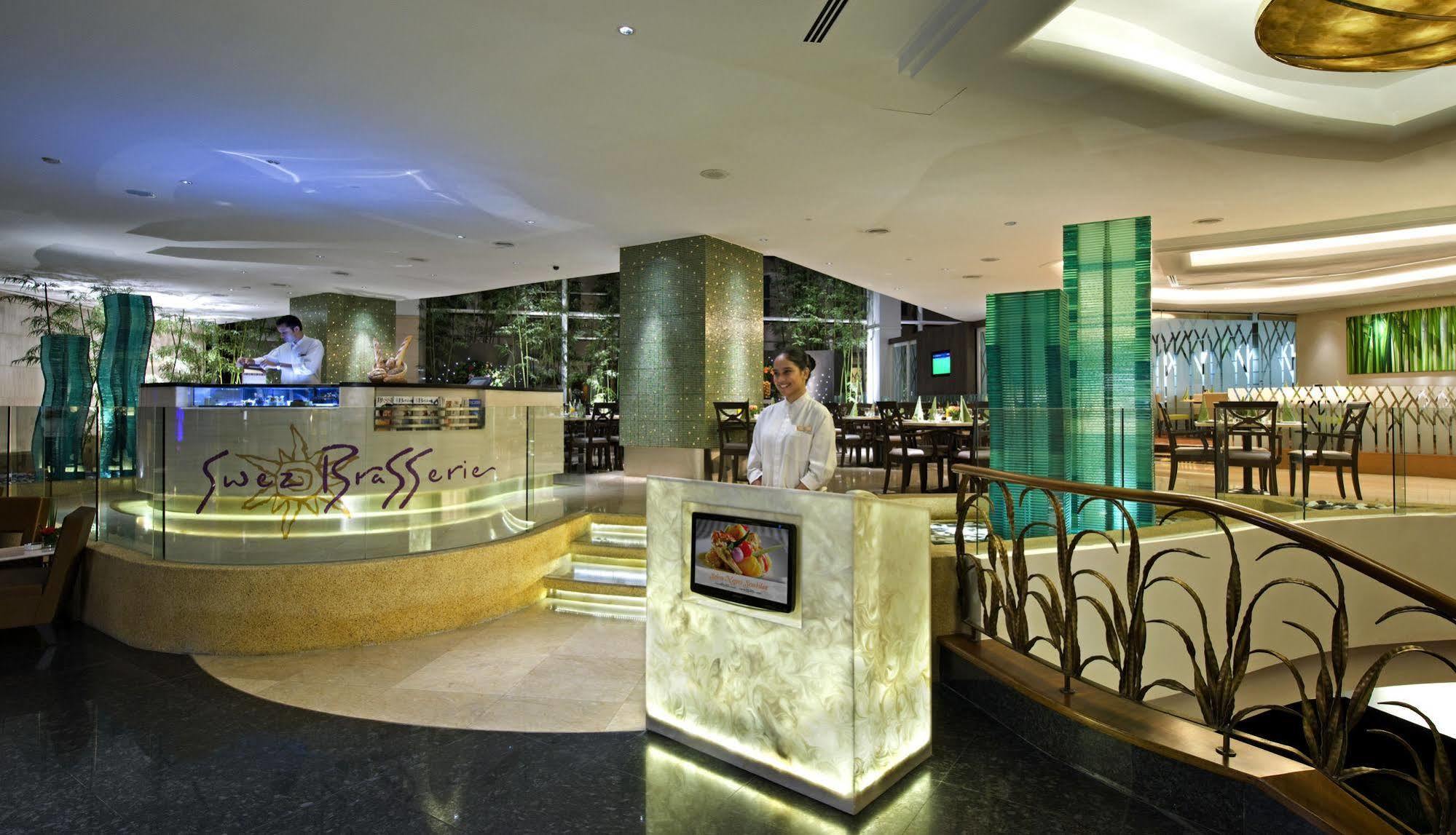 Eastin Hotel Kuala Lumpur Petaling Jaya İç mekan fotoğraf The lobby of the hotel