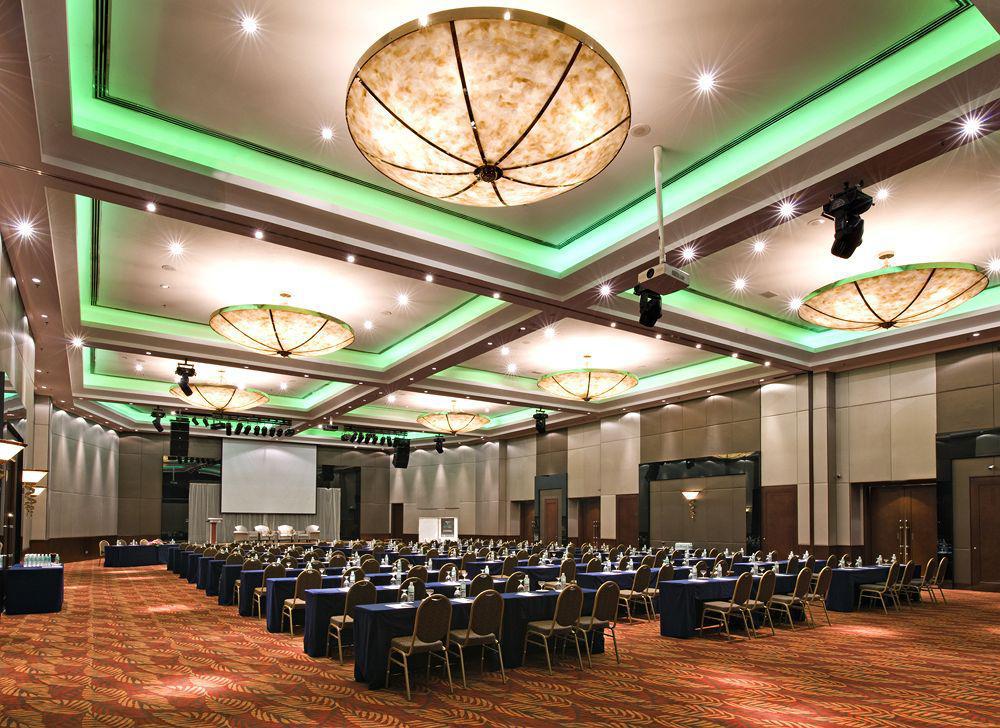 Eastin Hotel Kuala Lumpur Petaling Jaya İş olanakları fotoğraf The Grand Ballroom